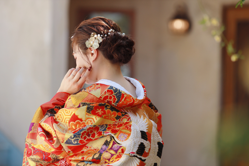 天使の森 佐野オリヴィエ_色打掛・着物が豊富