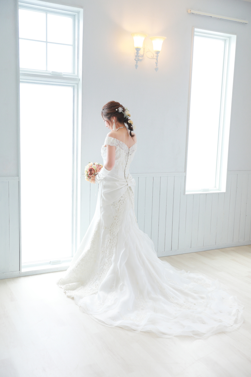 オフショルダーウェディングドレス♡