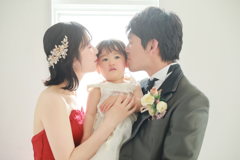 1才~2才までのお子様も一緒にフォトウェディング!お子様お衣装レンタル代込み・アルバム・データ付き! ナチュラルプラン