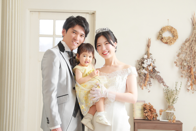 1才~2才までのお子様も一緒にフォトウェディング!お子様お衣装レンタル代込み・アルバム・データ付き! ナチュラルプラン