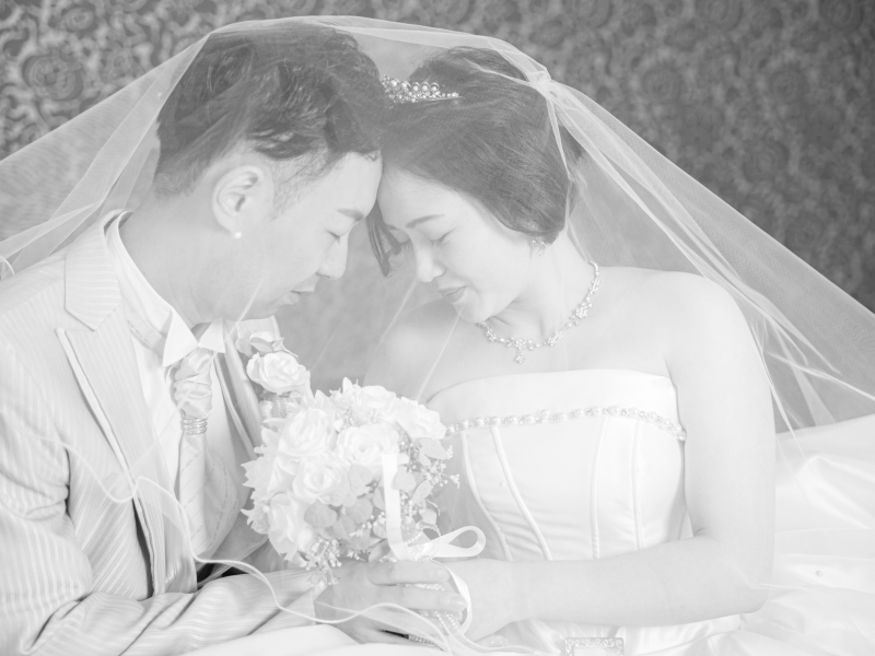 モノクロ写真でしっとりと。