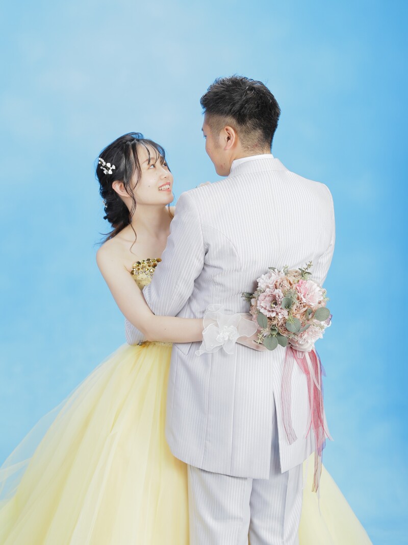 【秋フォト(10月11日)】 洋装スタジオ撮影 《ドレスは自由にチョイス 衣裳料金アップなし!時短プラン》