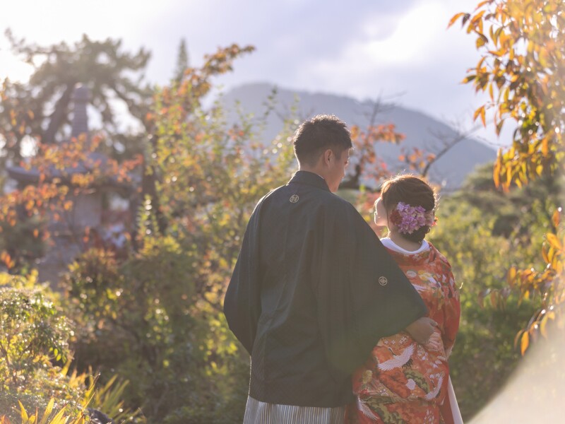 【Autumnフォト(10・11月)】 善光寺ロケーション撮影《秋の景色に着物映えまちがいなし！秋ならではの趣ある風景とともに》