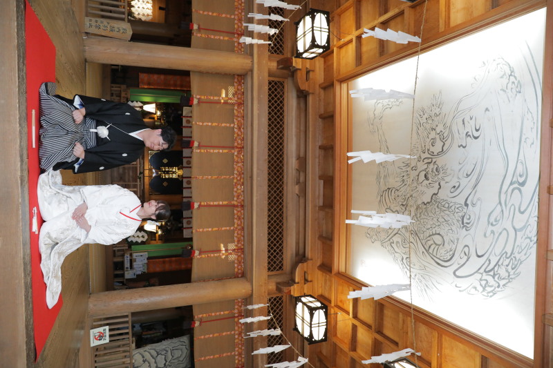 9月限定フォト/戸隠中社&鏡池ロケフォト《歴史ある神社境内から、ご利益スポット、鏡池までのクルーズフォトを体験!》
