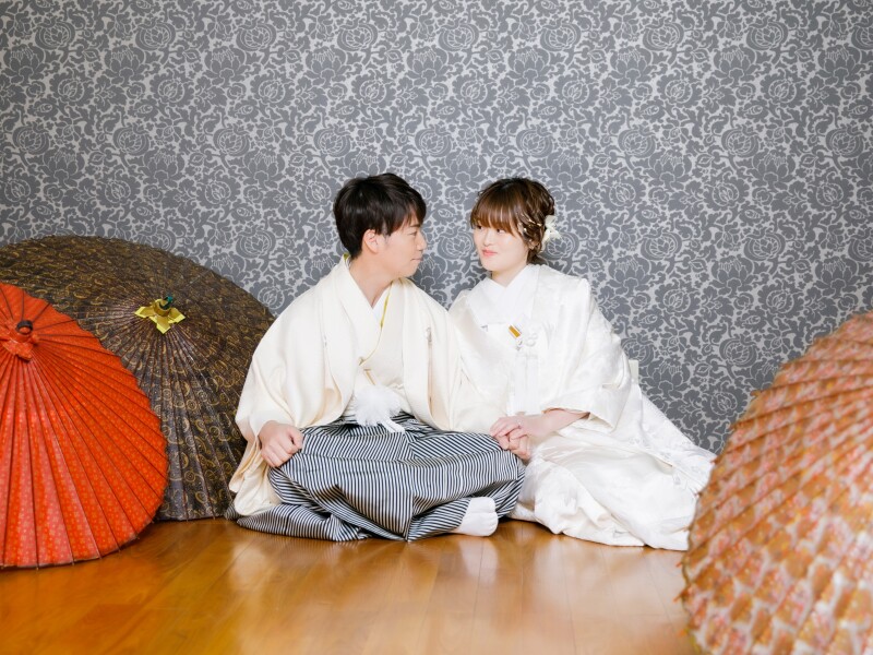 【SUMMERフォト】白無垢花嫁 スタジオフォト（花嫁特典付）《清らかで美しい花嫁姿をかなえる〜貸し切り空間でゆったりフォト〜》