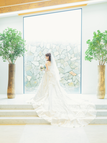 【3月Photoプラン】洋装チャペルフォト《自然光が広がり、優しさに包まれる本格的チャペル,あこがれフォト》