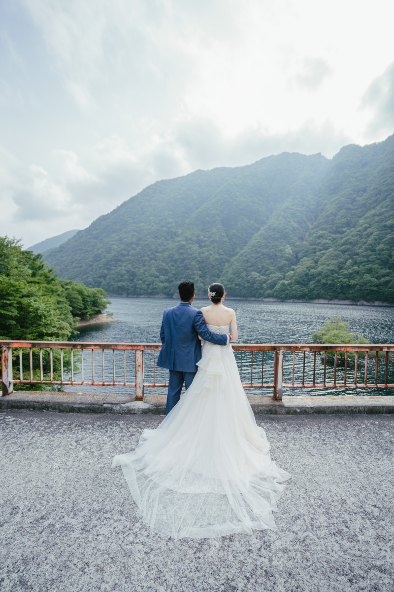 壮大な自然がかっこいい深山湖ダム!