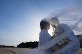 光とベールに包まれて雰囲気のある一枚