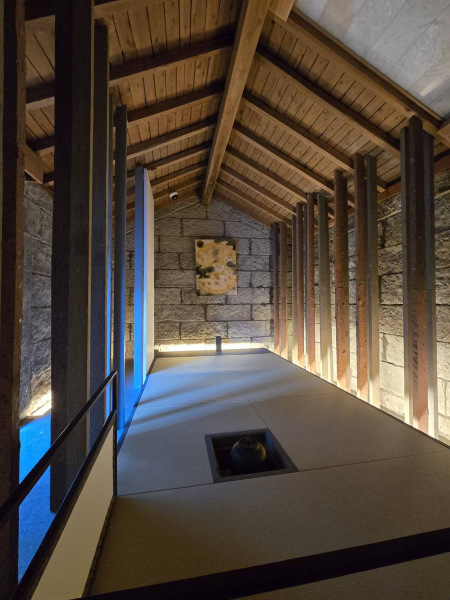 【オープン記念☆】静けさの中に、美しさを残す。 石と光のウェディングフォト☆〈隈研吾氏設計〉石の美術館ロケ洋装1着プラン