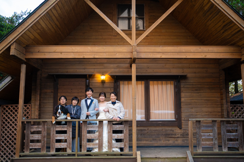 【ファミリーフォトウェディング】ご家族へのプレゼント♡台紙写真付き♡洋装1着ロケーション☆・全修正データ付♪