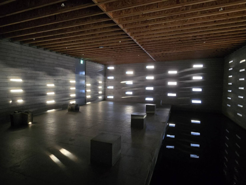 【オープン記念☆】静けさの中に、美しさを残す。 石と光のウェディングフォト☆〈隈研吾氏設計〉石の美術館ロケ洋装1着プラン