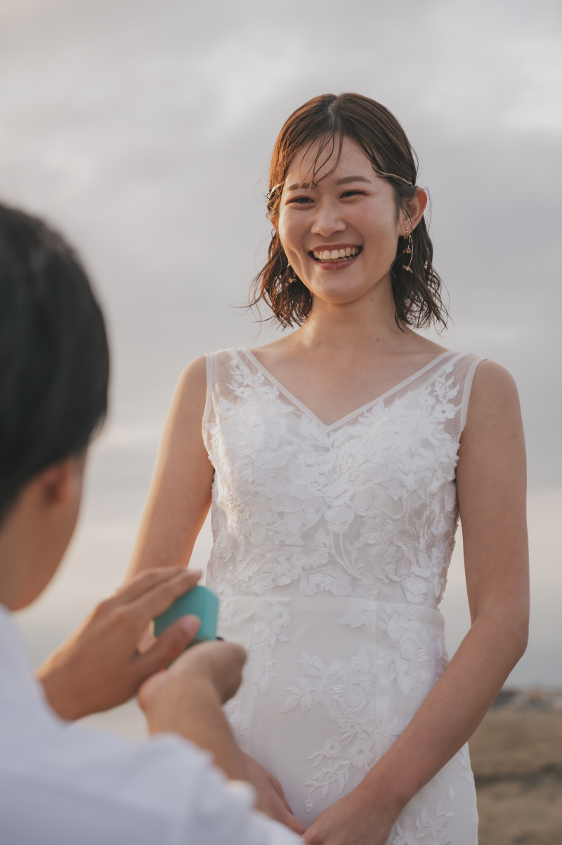 Vカットスレンダードレス 