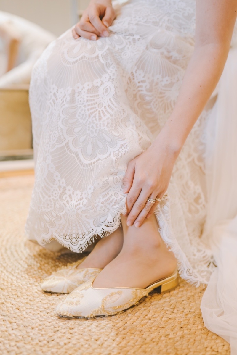 フラットシューズ（24.0cm)