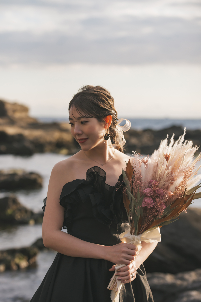 ブラックAラインドレス