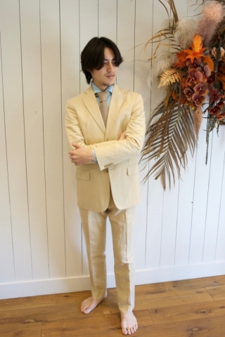 ベージュセットアップ