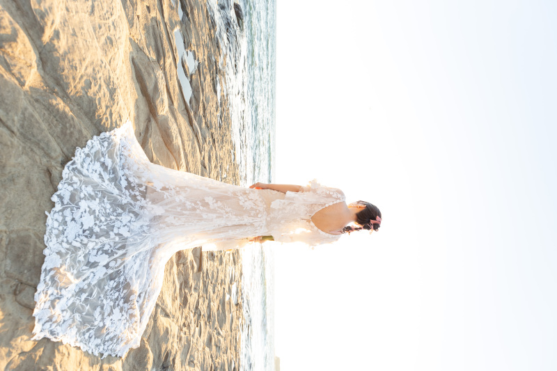 ケープ袖　スレンダードレス