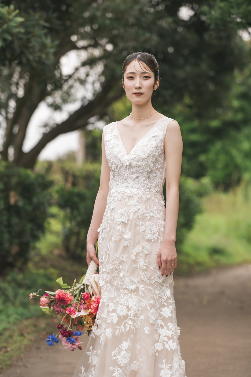 Vカットソフトマーメイドドレス（インナーベージュ）