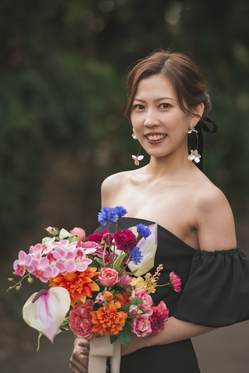 マットシルバーピアス