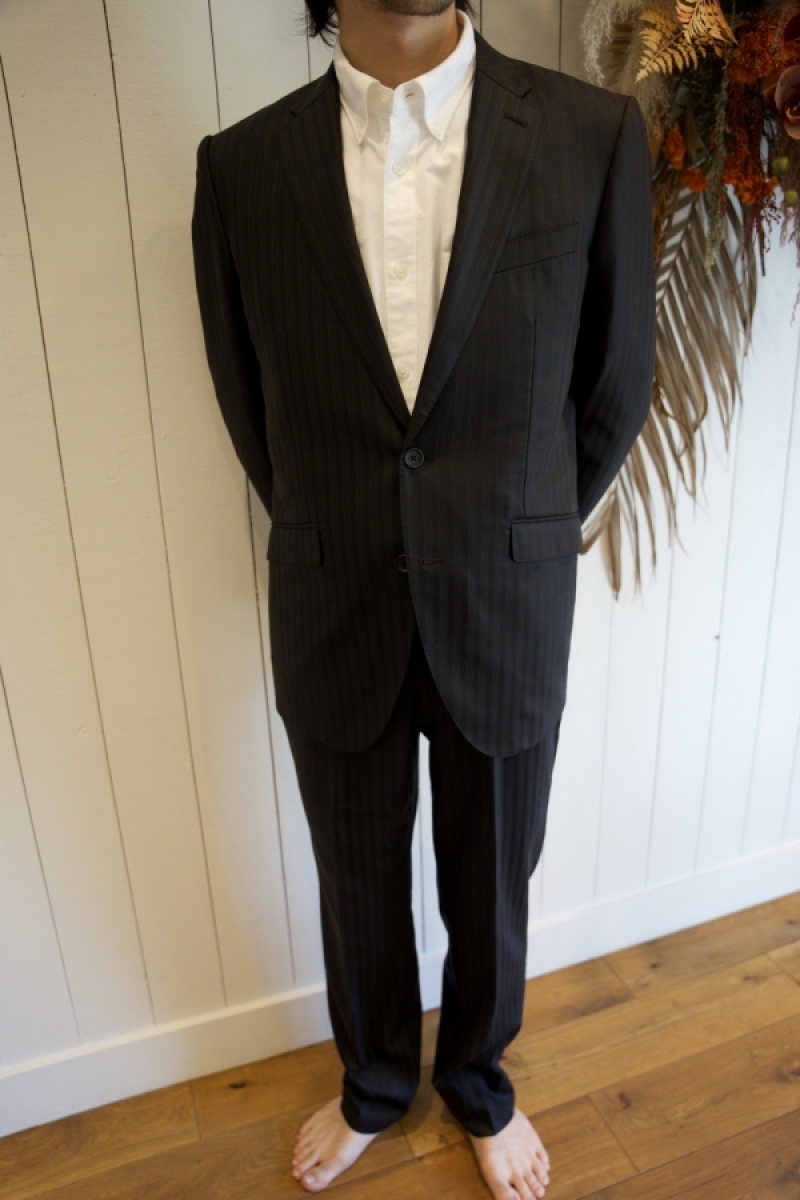 ストライププラックスーツ