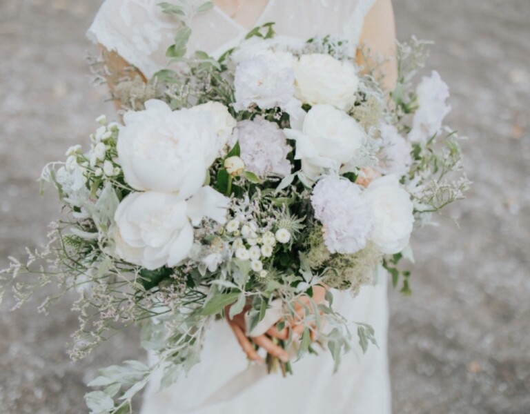 生花ブーケお持ち込みいただきました