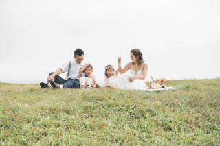 お子さまも一緒に記念のファミリーフォトウェディング