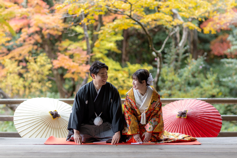 紅葉に包まれて叶える和装フォトウェディング