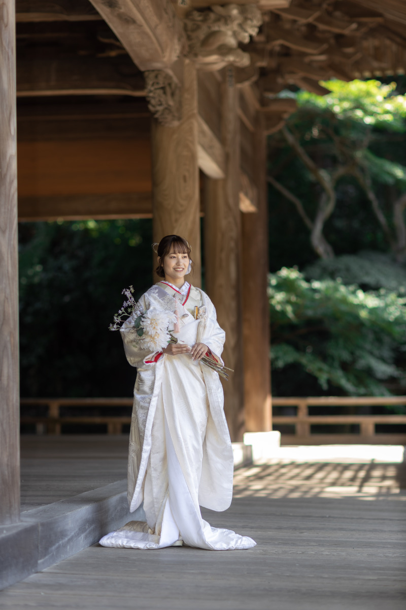 白無垢に差し色