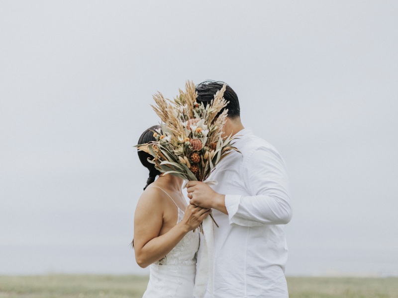 空と草原とお二人と。