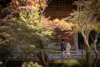 妙本寺の紅葉に包まれて｜和装撮影