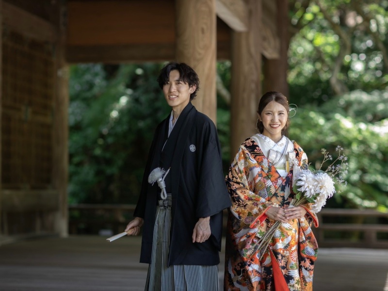 厳かな佇まいと豊かな自然に囲まれた「妙本寺」