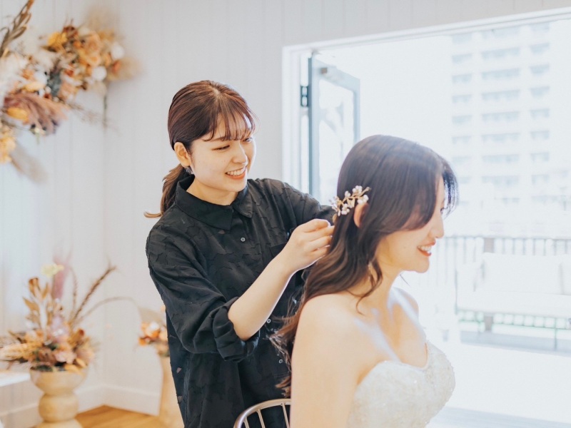 実際にヘアメイクするから安心