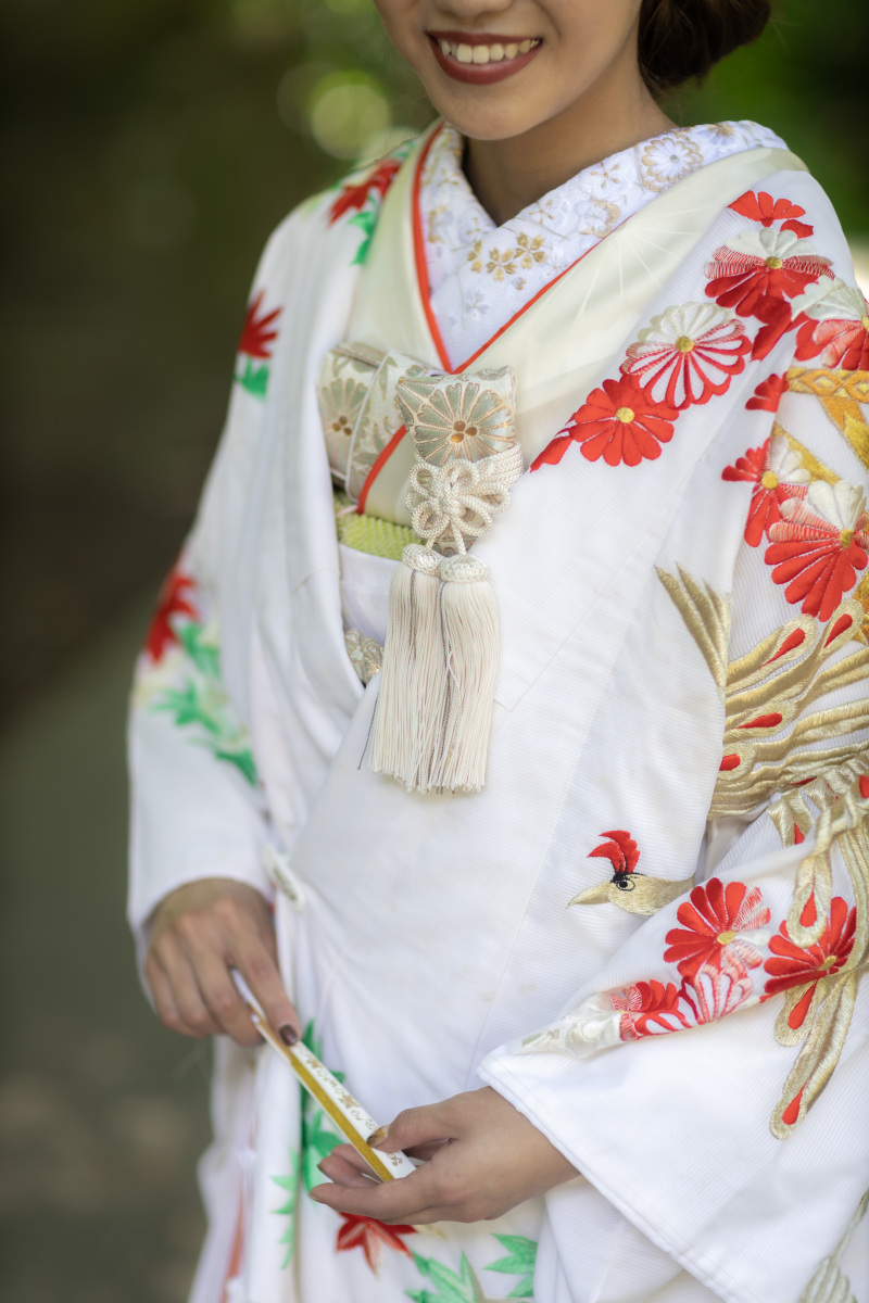 襟元のコーディネートも自由にお選びいただけます