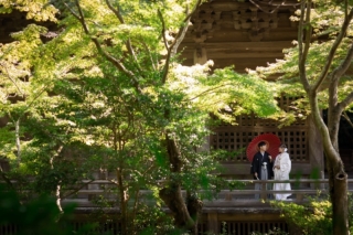 ＜四季折々の自然を堪能＞新郎新婦お着物一式〜撮影小物まで全てがプランに含まれております。2着目掛け替え￥5,500