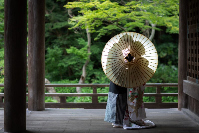 《和装＋洋装》 鎌倉での和装 ＋ 稲村ヶ崎での洋装【和装ボリューム多め】写真データ・着付け・ヘアメイク・衣装全て込み