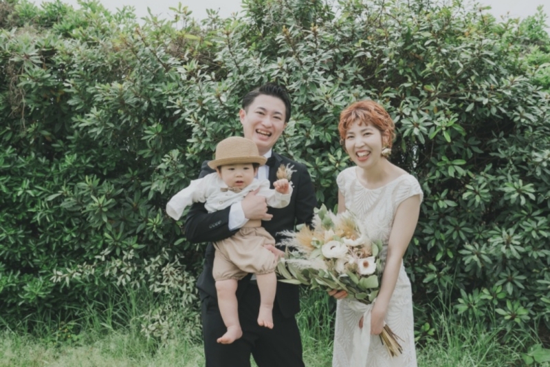 《ファミリーフォトウェディング》 &rdquo;ご家族やご友人同伴、みなさんで一緒に撮影&rdquo; 【江ノ島ロケーションフォト】