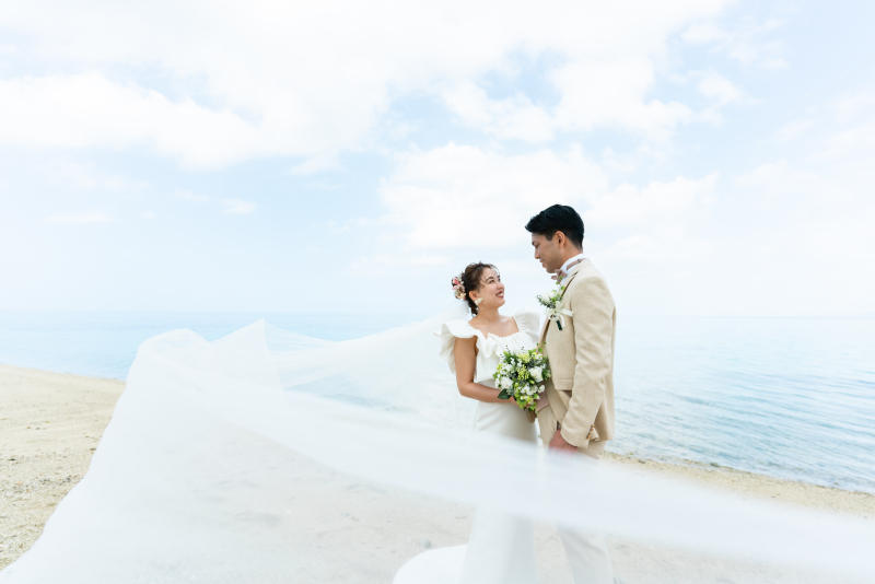 風になびくベールをまとって・・