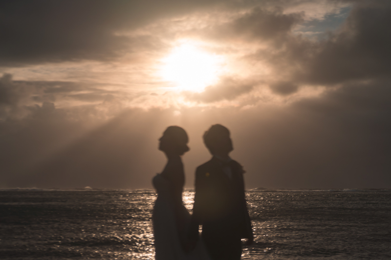 ラストはシルエットで