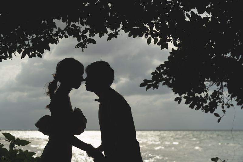 ビーチとヤシの木ロードへ