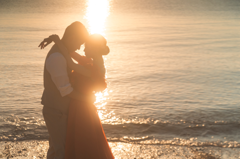 lilly wedding_海で撮影できる