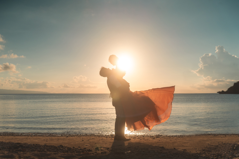 平日限定割引☆ビーチ&サンセットフォトプラン※衣裳フリーチョイス+ヘアメイク+100カット込み