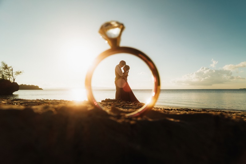 平日限定割引☆ビーチ＆サンセットフォトプラン※衣裳フリーチョイス+ヘアメイク+100カット込み