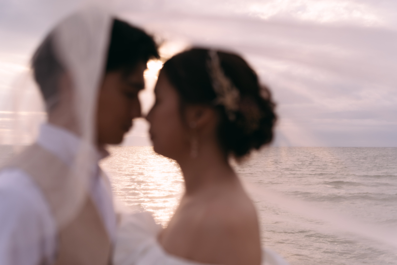 【ビーチ&サンセットフォトプラン】衣裳フリーチョイス+ヘアメイク+100カット保障!