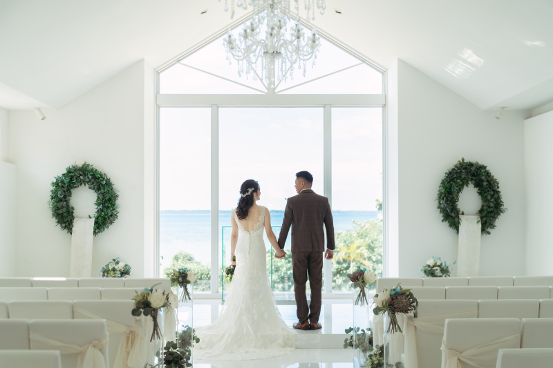 ビーチ&海のみえる石垣島チャペルフォトプラン※dress1着追加無料※衣裳フリーチョイス+ヘアメイク+100カット込み