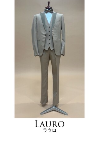 【ロケ専用タキシード】