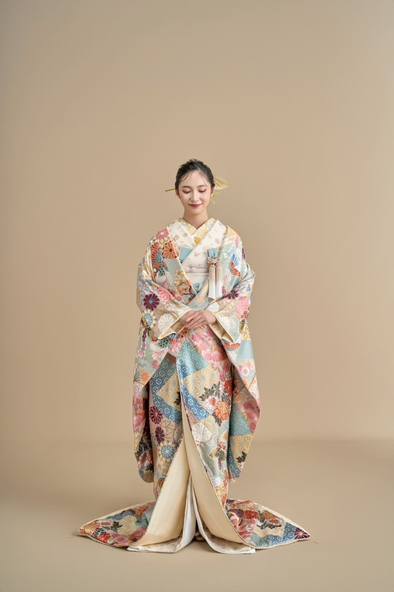  裂取り四季花文 - きれどりしきばなもん -