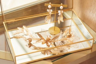 【新婦様小物】ヘッドアクセサリー・イヤリング・ネックレス