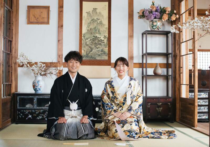 韓国フォトスタジオ｜和装１着・洋装１着｜嬉しい韓国美肌レタッチ付き｜土日もOK！土日料金なし