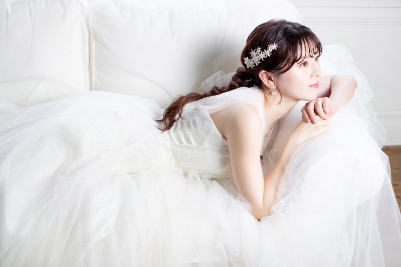 韓国フォトスタジオ｜洋装2着｜嬉しい韓国美肌レタッチ付き｜土日もOK！土日料金なし