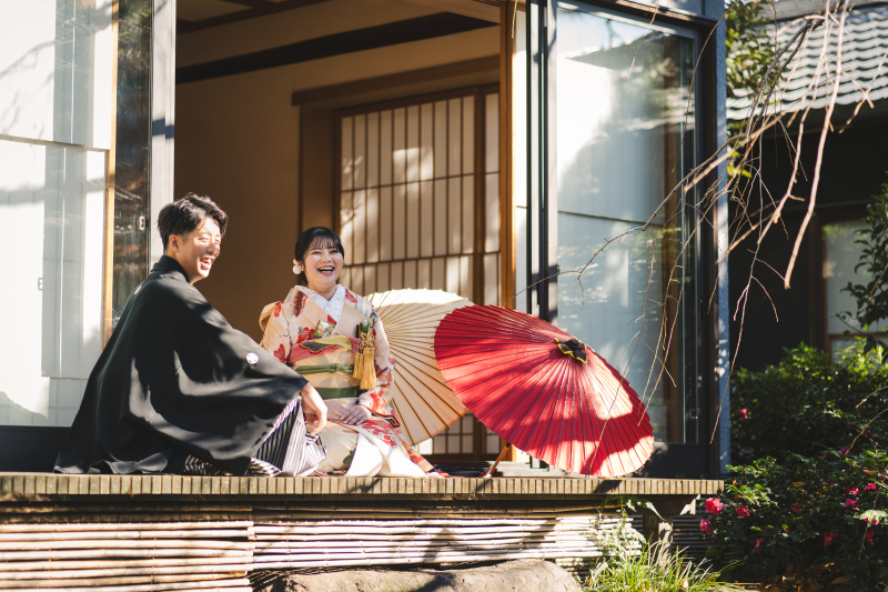 【料亭フォト】和装1着+洋装1着|隅田川沿いの老舗料亭「つきじ治作」で撮れる!日本建築・庭園|平日限定|横浜店試着