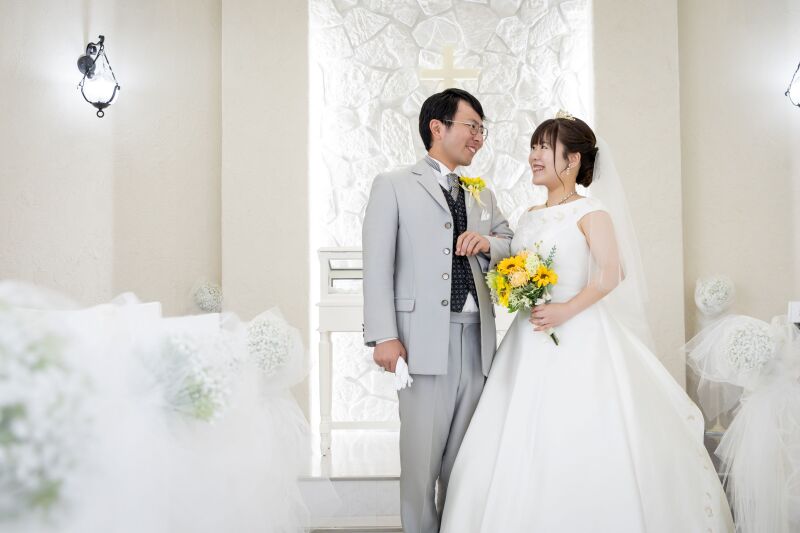 チャペルで笑顔ショット